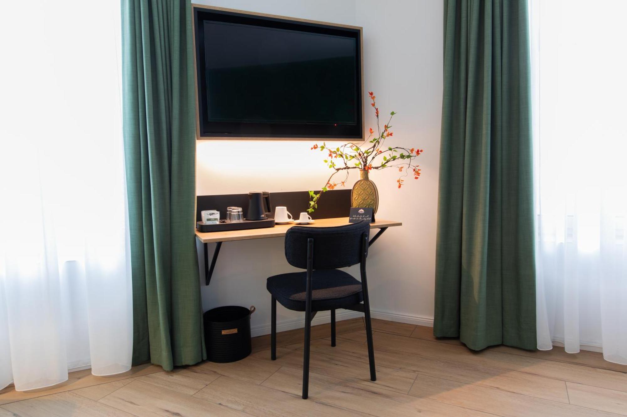 Frida Hotel & Cafe Bassum Екстер'єр фото